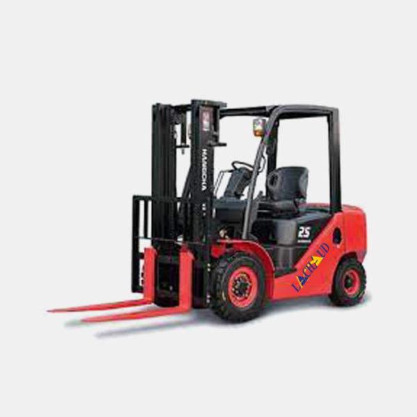 D'une capacité de charge maximale de 2,5T, ce chariot élévateur permet la manutention de charges volumineuses et de palettes. Nos modèles offrent la meilleure qualité produit, fiabilité et efficacité pour tous vos travaux de chantiers et usages industriels. Le format 2,5T vous permet un usage autant en extérieur qu'en intérieur. Contactez-nous dès aujourd'hui pour obtenir plus d'informations sur la disponibilité et les tarifs de locations de chariots élévateurs 2,5T.